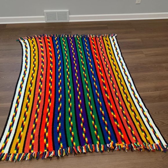 VTG Handmade Rainbow Striped Fringed Afghan Throw - Picture 2 of 10